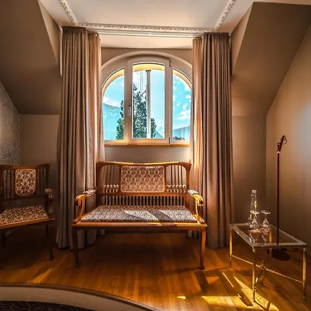 Royal St Georges Mgallery Collection